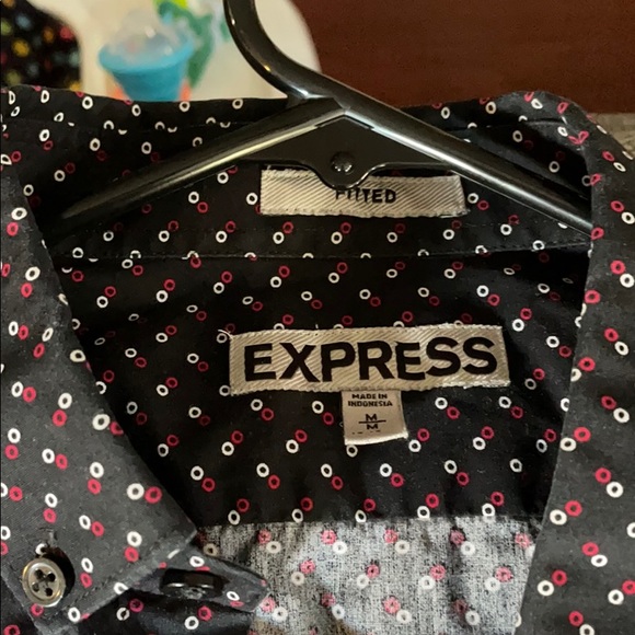 Express fitted button down short sleeve shirt - Picture 2 of 2